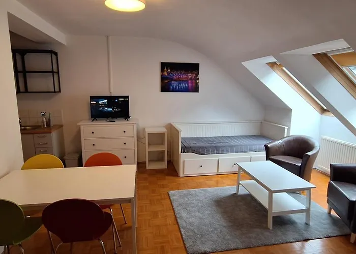 Flataid Obere Bahnstrasse - Grazer Messe * Graz